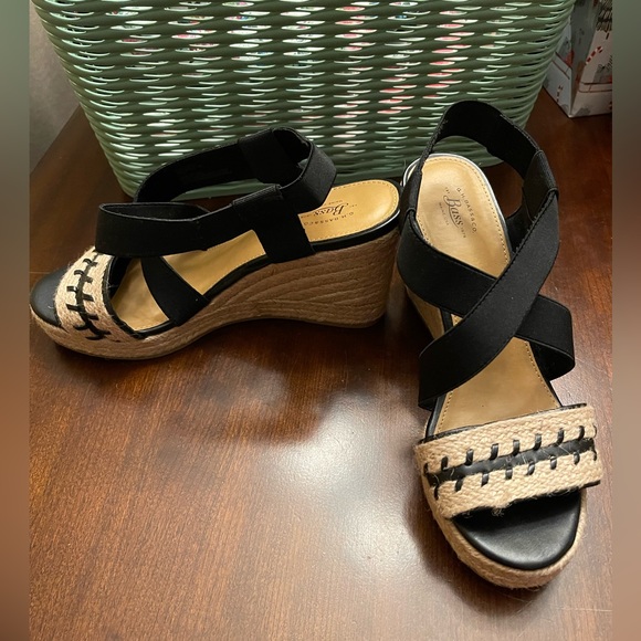 G.H. Bass Rylee Espadrille Wedge Sandals Black and Tan Women's Size 8M - Picture 4 of 11